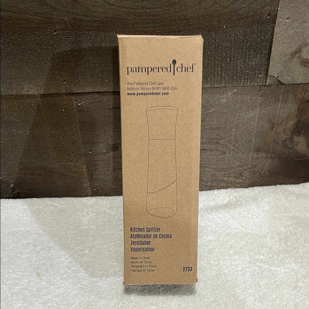 Pampered Chef Kitchen Spritzer - NEW